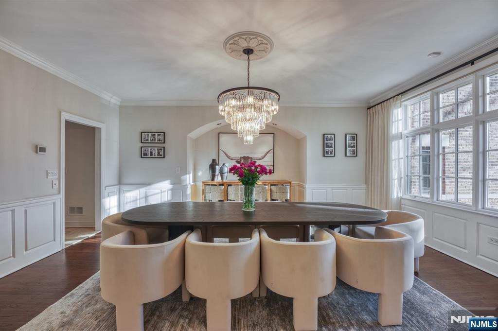 Homes for sale in North Caldwell, NJ | 54 Hamilton Dr, North Caldwell, NJ 07006 | MLS# 25043058