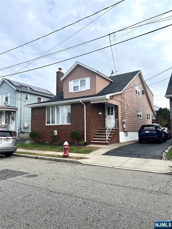 Homes for sale in Totowa, NJ | 20 Elizabeth Pl, Totowa, NJ 07512 | MLS# 25043065