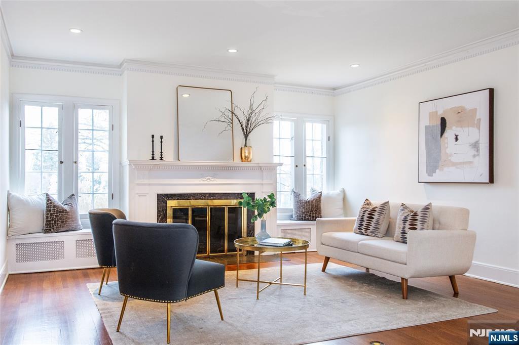 Homes for sale in Montclair, NJ | 158 Mountain Ave, Montclair, NJ 07042 | MLS# 25043106