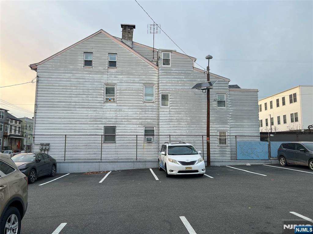 Homes for sale in Newark, NJ | 195 Walnut St, Newark, NJ 07105 | MLS# 25043120