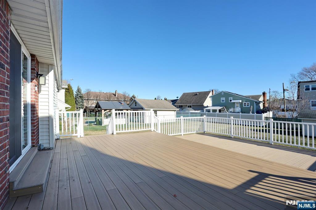 Homes for sale in South Hackensack, NJ | 16 Maple Ave, South Hackensack, NJ 07606 | MLS# 25043173