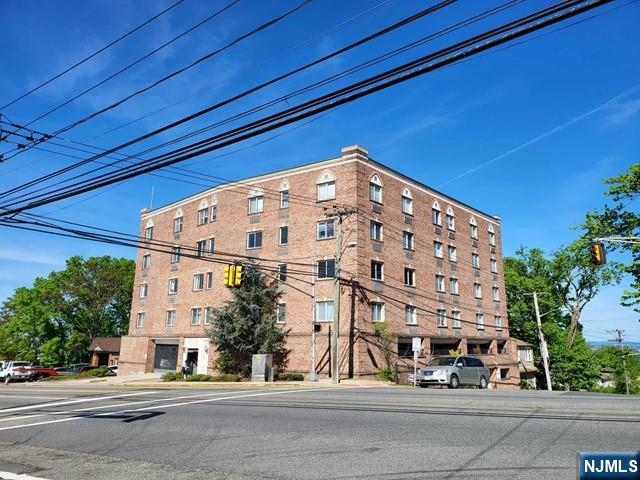 Homes for sale in Palisades Park, NJ | 399 11th St #301, Palisades Park, NJ 07650 | MLS# 25043238