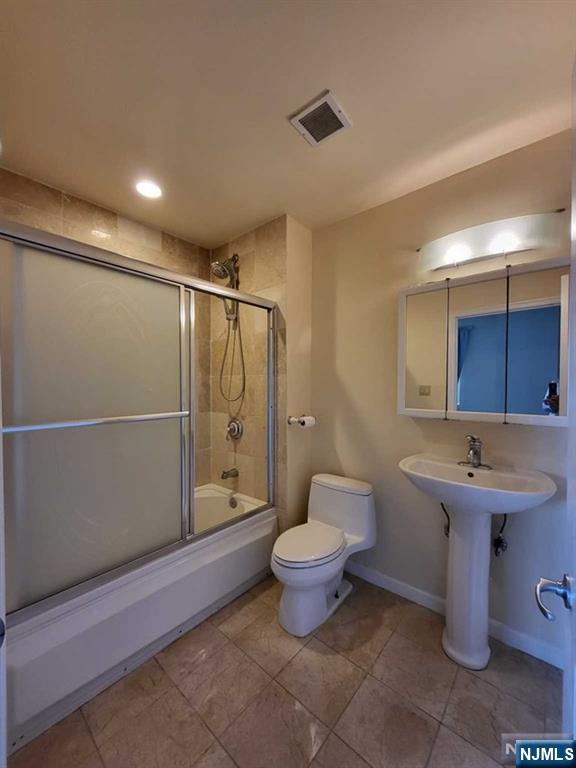 Homes for sale in Palisades Park, NJ | 399 11th St #301, Palisades Park, NJ 07650 | MLS# 25043238