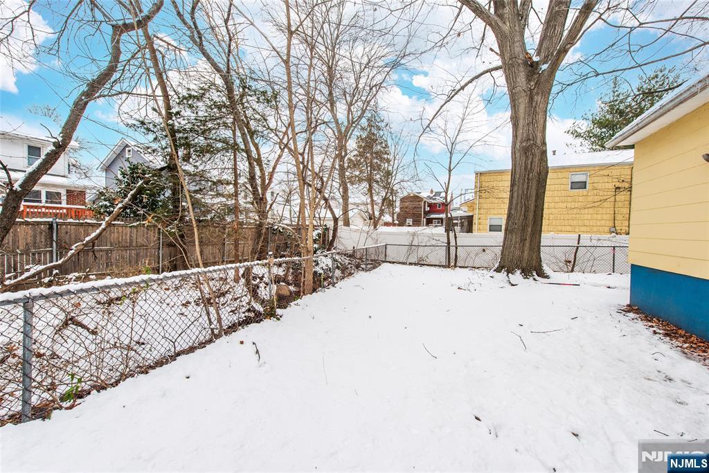 Homes for sale in Bergenfield, NJ | 14 Hudson St, Bergenfield, NJ 07621 | MLS# 25043308