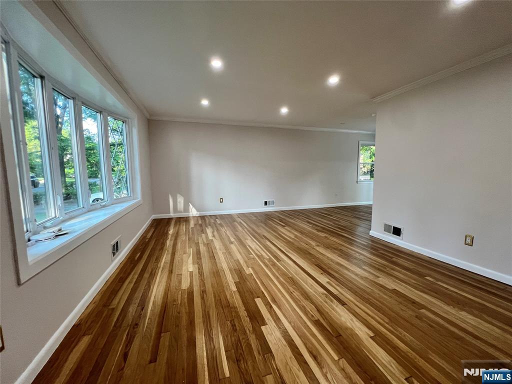 Homes for sale in Englewood, NJ | 392 Marlboro Rd, Englewood, NJ 07631 | MLS# 25043325