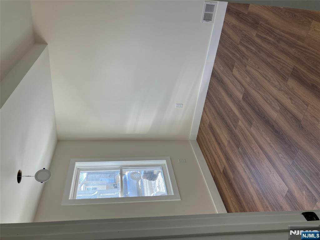 Homes for sale in Newark, NJ | 445 17Th St, Newark, NJ 07103 | MLS# 25043329