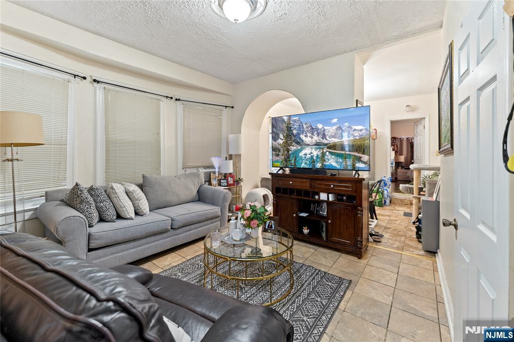 Homes for sale in Jersey City, NJ | 86 Clendenny, Jersey City, NJ 07304 | MLS# 25043420