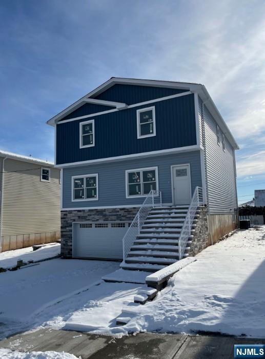 Homes for sale in Elmwood Park, NJ | 180 Philip Ave, Elmwood Park, NJ 07407 | MLS# 25043442