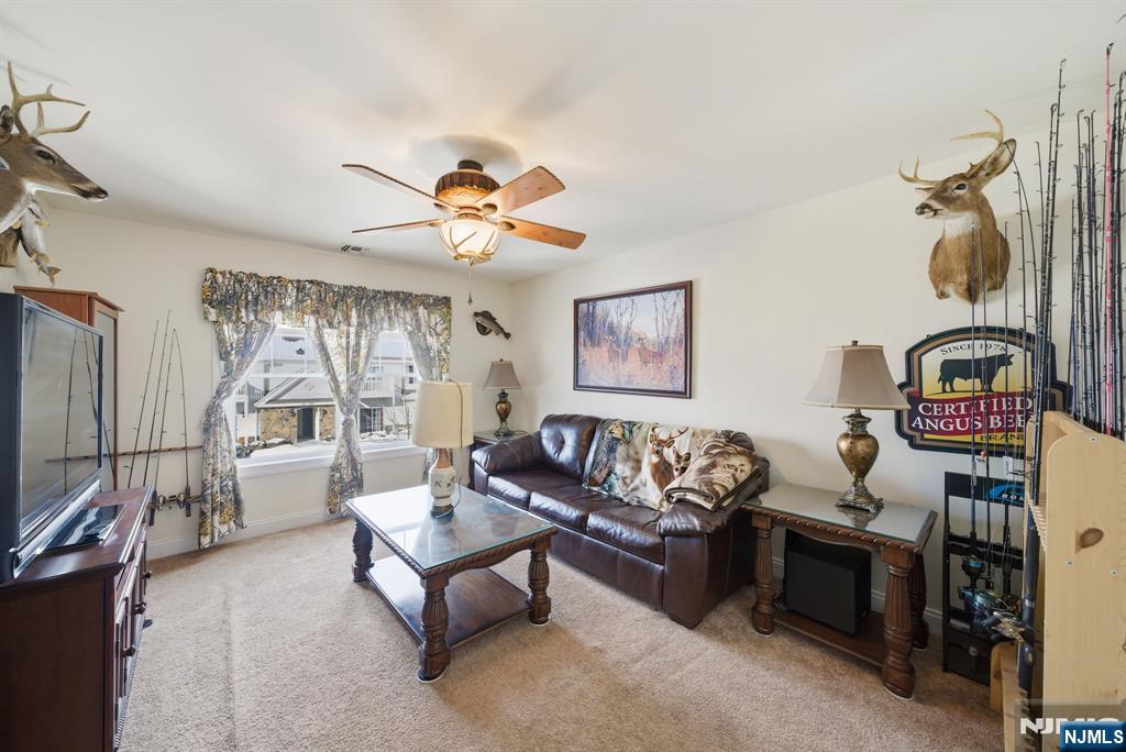 Homes for sale in Wanaque, NJ | 23 Dogwood Ln, Wanaque, NJ 07420 | MLS# 25043460