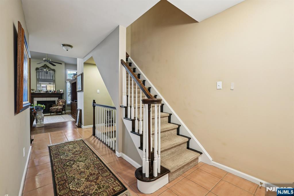 Homes for sale in Wayne, NJ | 12 Hadley Ln, Wayne, NJ 07470 | MLS# 25043463