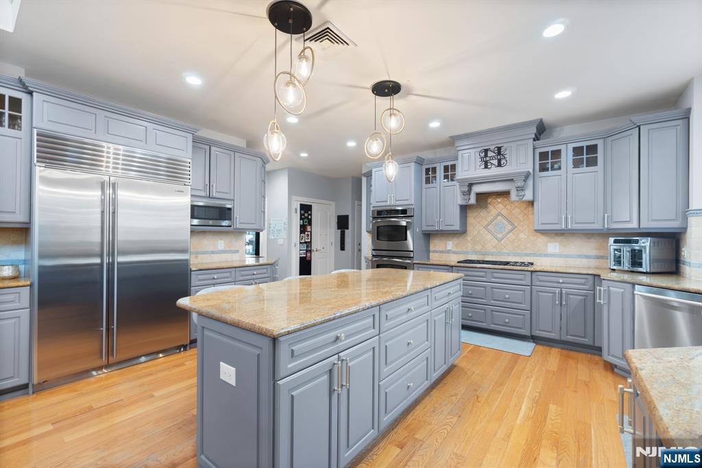 Homes for sale in Haworth, NJ | 65 Prospect Ave, Haworth, NJ 07641 | MLS# 25043503