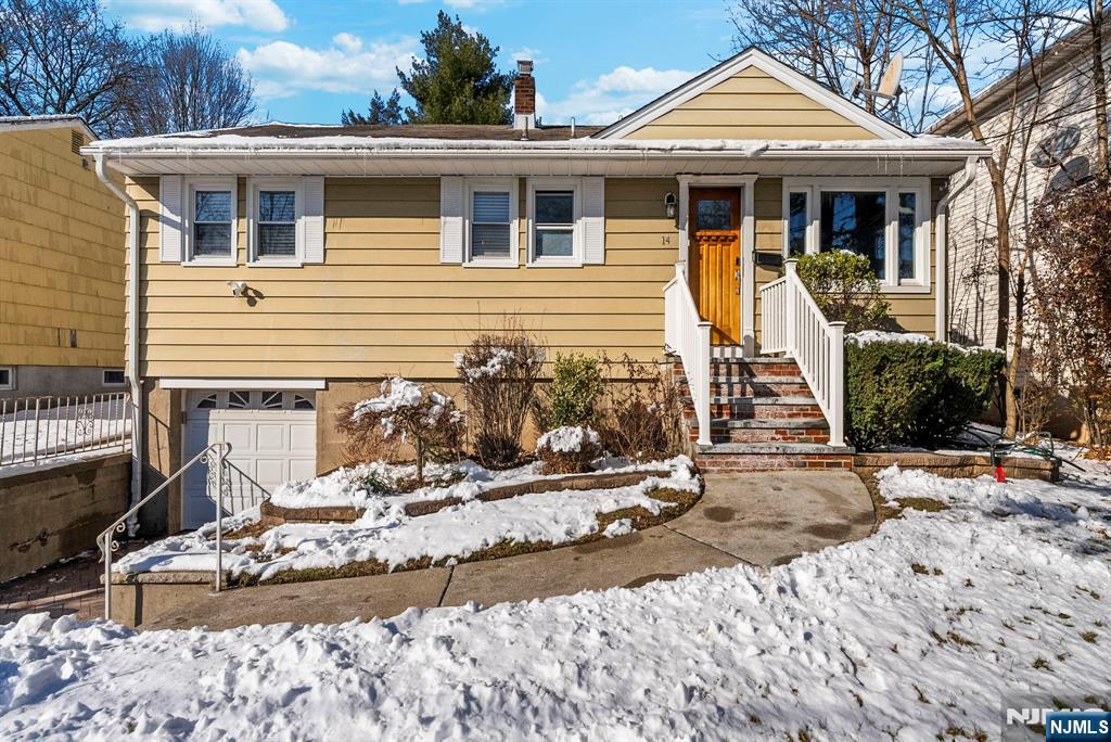 Homes for sale in Clifton, NJ | 14 Weeks Ct, Clifton, NJ 07013 | MLS# 25043509