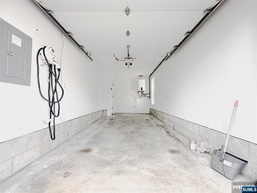 Homes for sale in Garfield, NJ | 93 Prospect St #6, Garfield, NJ 07026 | MLS# 25043547