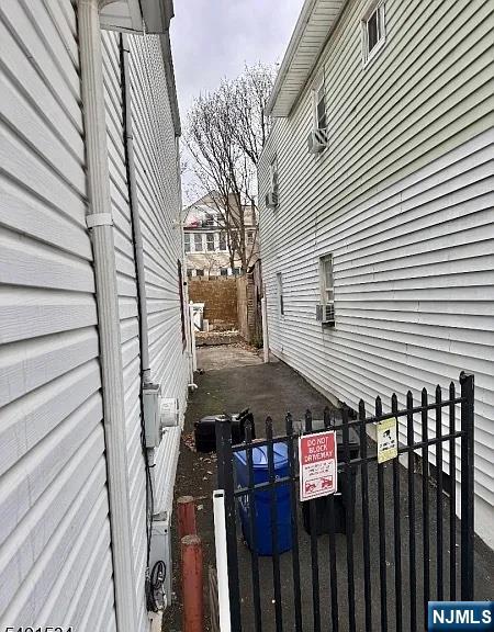 Homes for sale in Newark, NJ | 219 Peshine Ave, Newark, NJ 07108 | MLS# 25043557