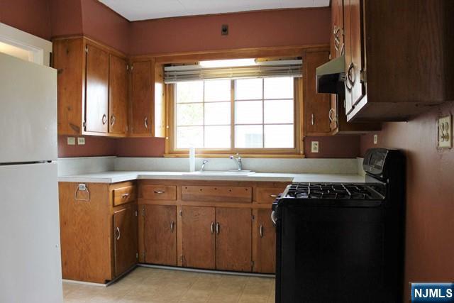 Homes for sale in Denville Township, NJ | 104 Highland Trl, Denville Township, NJ 07834 | MLS# 25043564