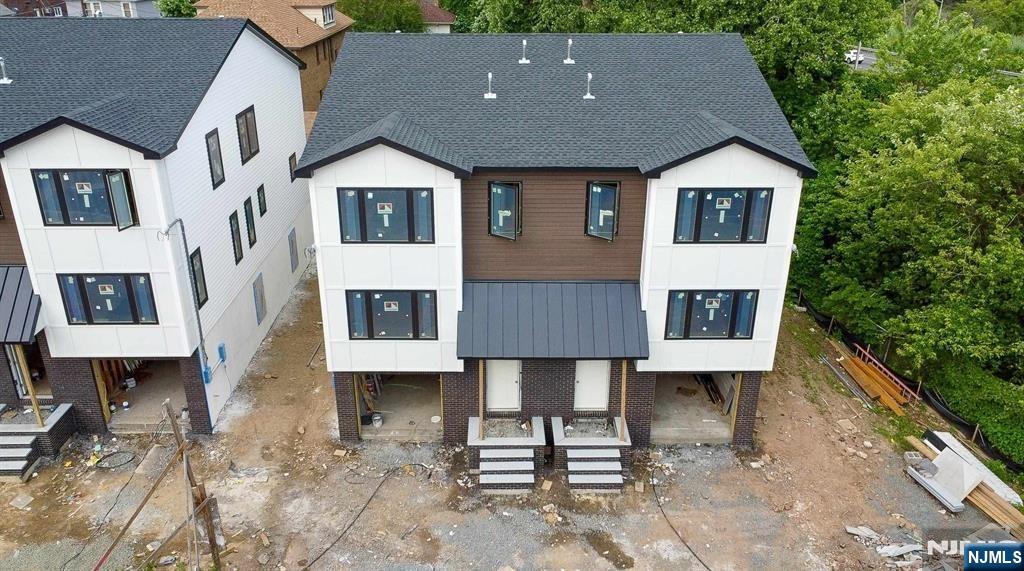 Homes for sale in Secaucus, NJ | 138-140 Weigands Ln #1, Secaucus, NJ 07094 | MLS# 25043579