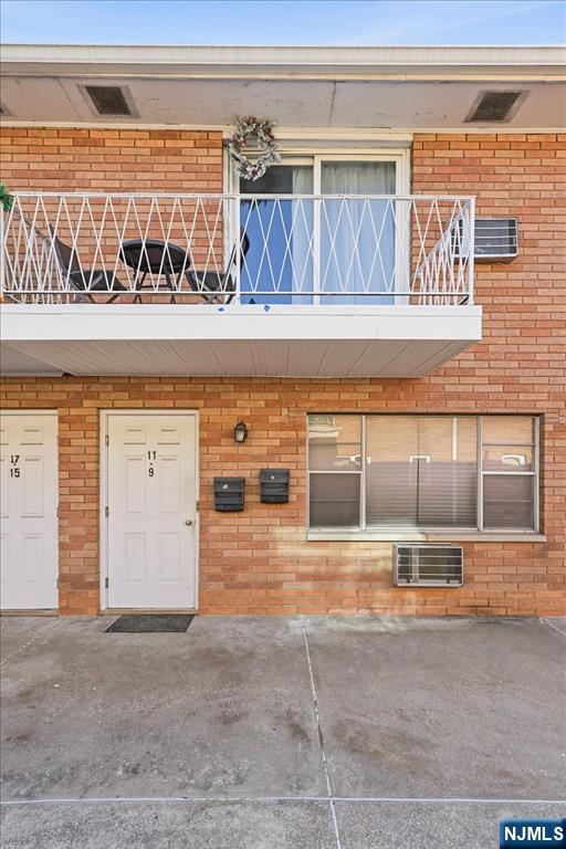 Homes for sale in Ridgefield Park, NJ | 435 Teaneck Rd #11, Ridgefield Park, NJ 07660 | MLS# 25043602