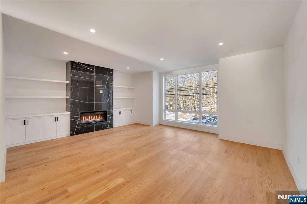 Homes for sale in Fort Lee, NJ | 432 Stillwell Ave #A, Fort Lee, NJ 07024 | MLS# 25043628