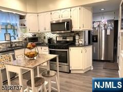 Homes for sale in Little Ferry, NJ | 6 Chamberlain Ave, Little Ferry, NJ 07643 | MLS# 25043654