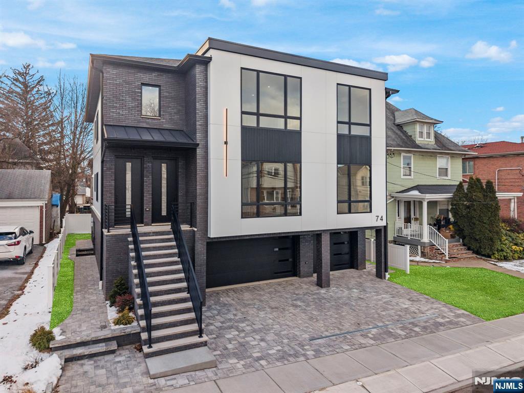 Homes for sale in Palisades Park, NJ | 74 Liberty Pl, Palisades Park, NJ 07650 | MLS# 25043658