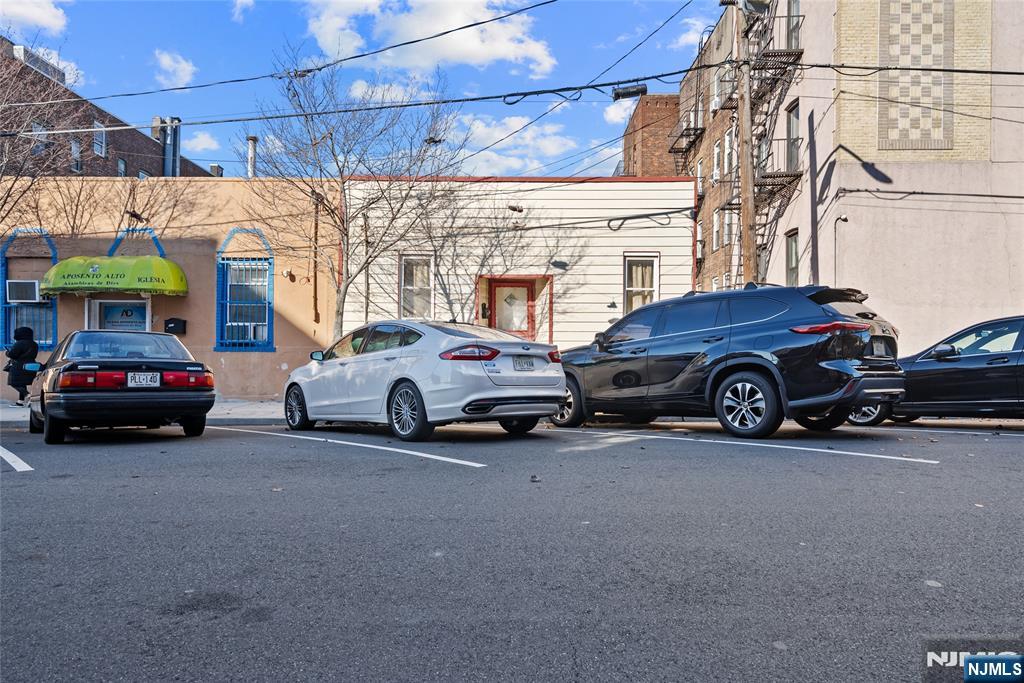 Homes for sale in West New York, NJ | 6307 Dewey Ave, West New York, NJ 07093 | MLS# 25043671