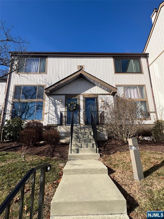 Homes for sale in Stanhope, NJ | 9160 Ashland Ct #160, Stanhope, NJ 07874 | MLS# 25043676