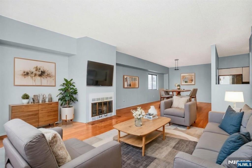 Homes for sale in Cliffside Park, NJ | 390 Gorge Rd #402, Cliffside Park, NJ 07010 | MLS# 25043678