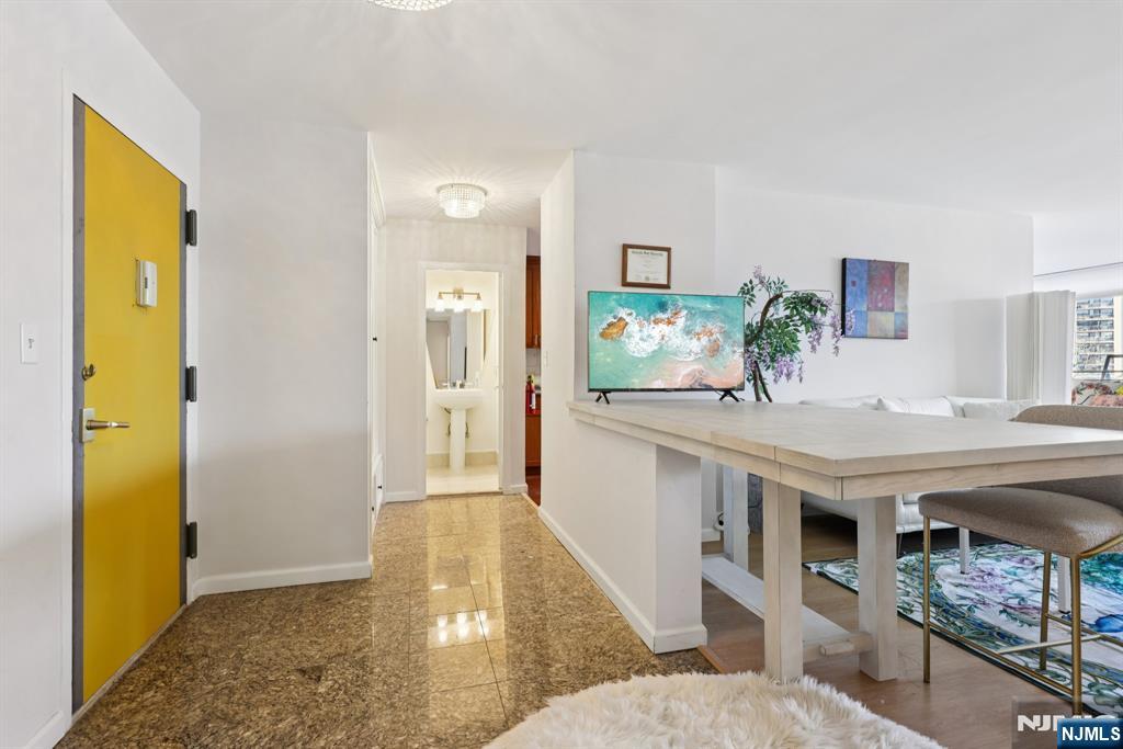 Homes for sale in Verona, NJ | 1 Claridge Dr #503, Verona, NJ 07044 | MLS# 25043682