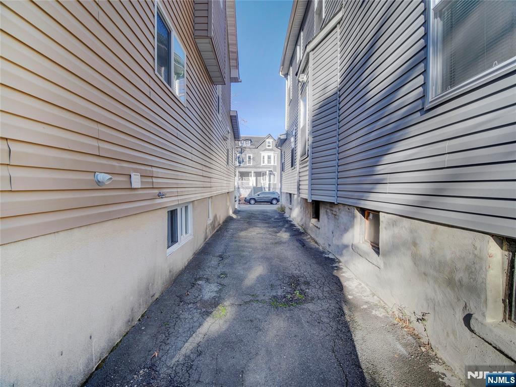 Homes for sale in East Orange, NJ | 76 Amherst St, East Orange, NJ 07018 | MLS# 25043683