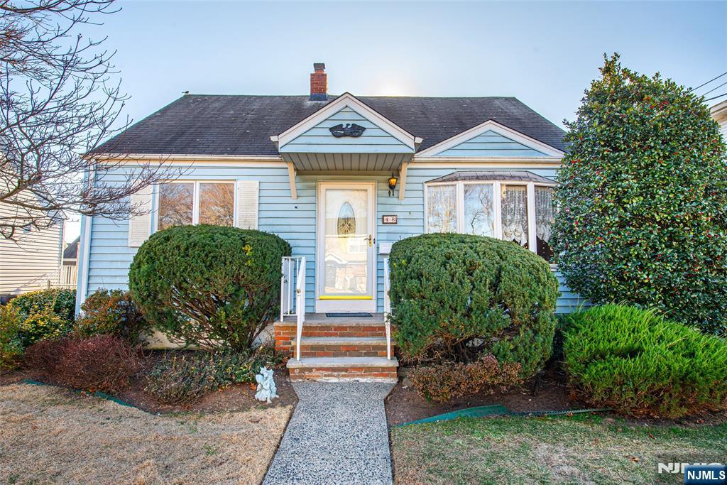 Homes for sale in Garfield, NJ | 48 Center Ct, Garfield, NJ 07026 | MLS# 25043717