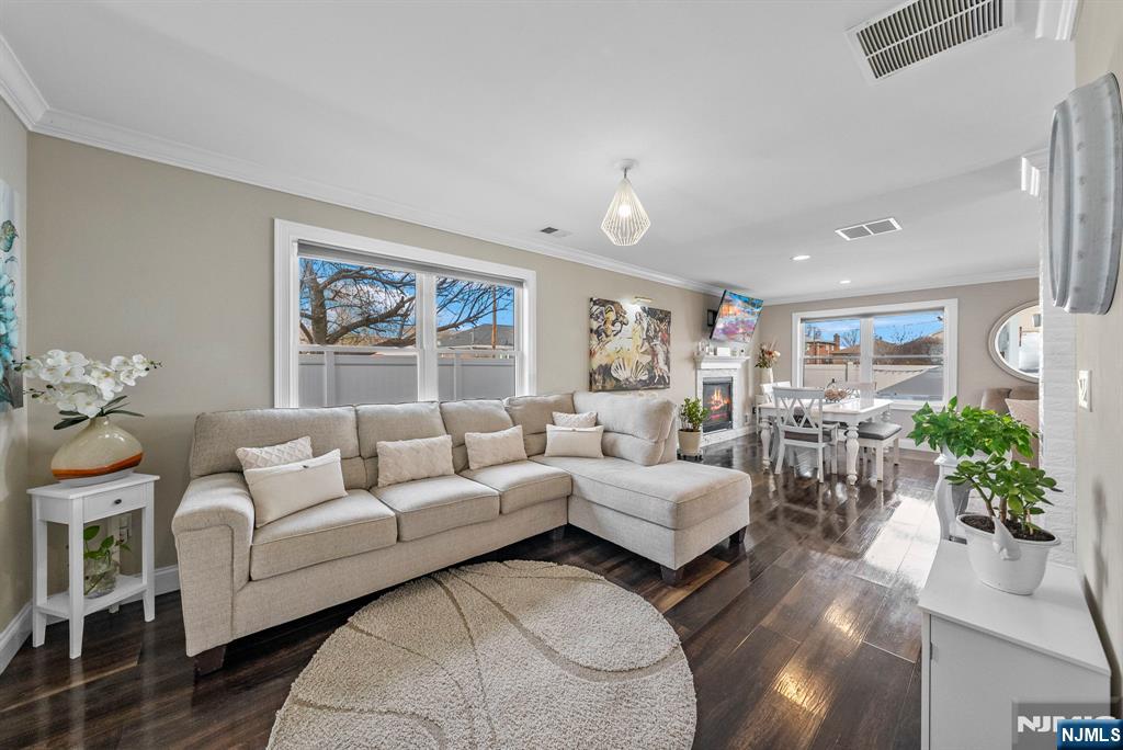 Homes for sale in Lodi, NJ | 117A Central Ave, Lodi, NJ 07644 | MLS# 25043729