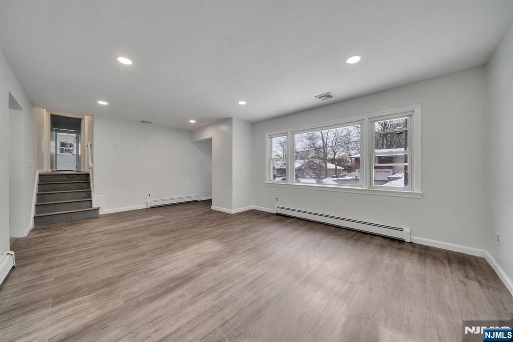 Homes for sale in Norwood, NJ | 231 Hudson Ave, Norwood, NJ 07648 | MLS# 25043790