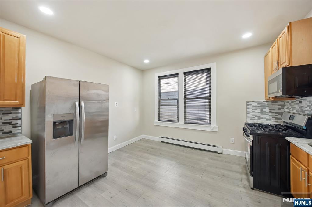 17 Myrtle Avenue