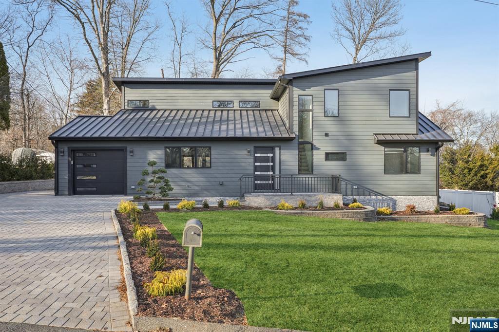 Homes for sale in Randolph Township, NJ | 107 High St, Randolph Township, NJ 07869 | MLS# 25043971