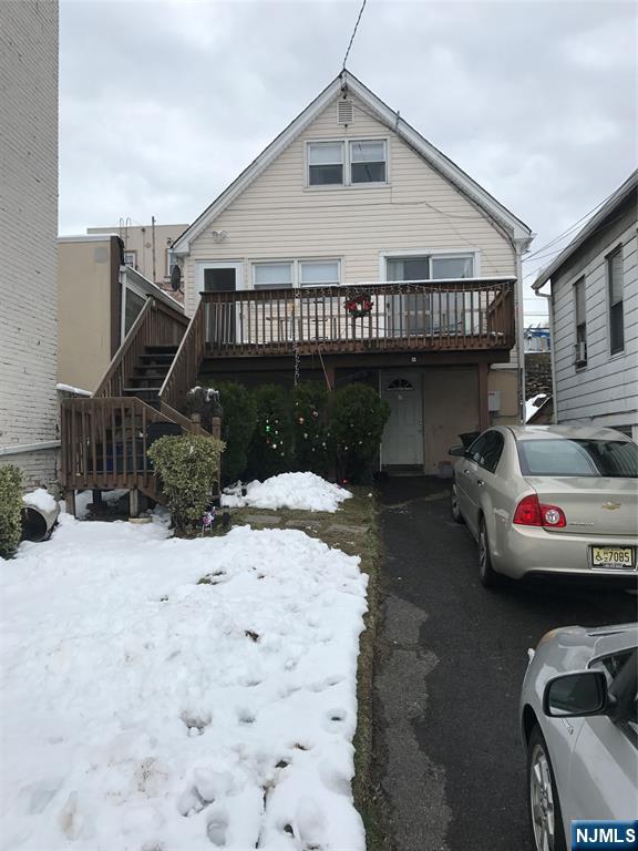 Homes for sale in Garfield, NJ | 7 Westminster Pl, Garfield, NJ 07026 | MLS# 26000139