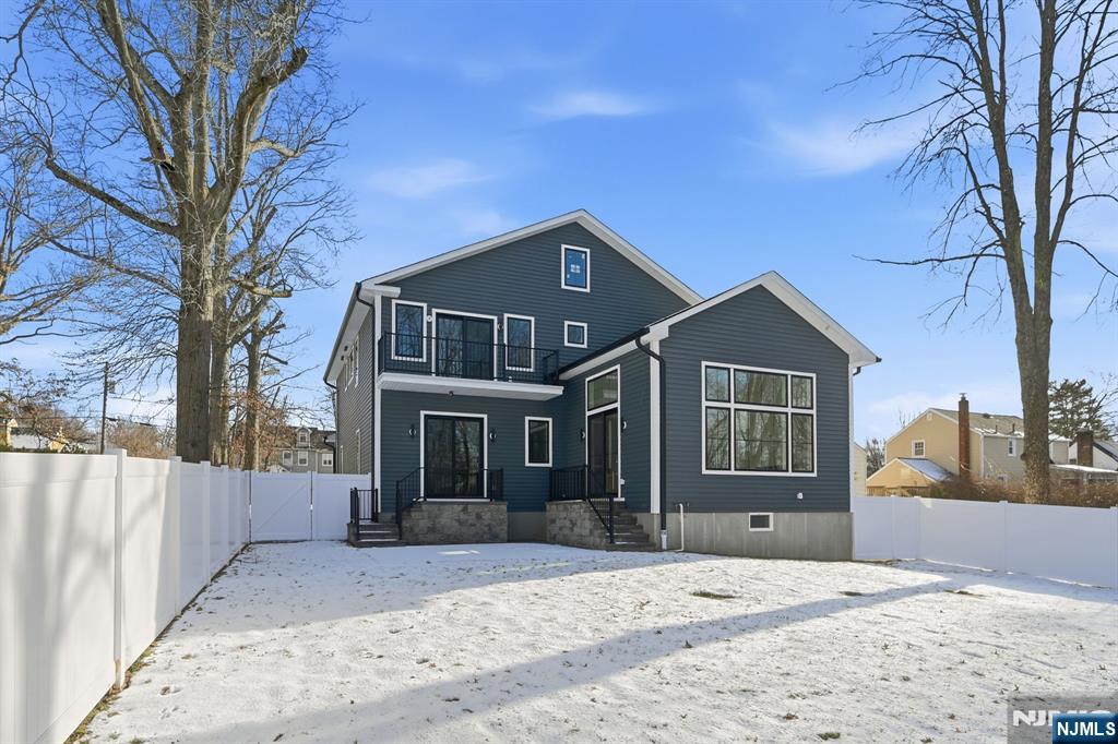 Homes for sale in Livingston, NJ | 8 Montgomery Rd, Livingston, NJ 07039 | MLS# 26000200