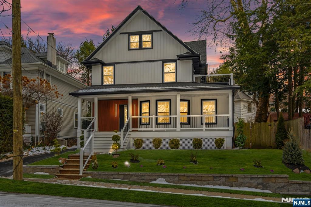 180 Crescent Avenue, Leonia, NJ, 07605