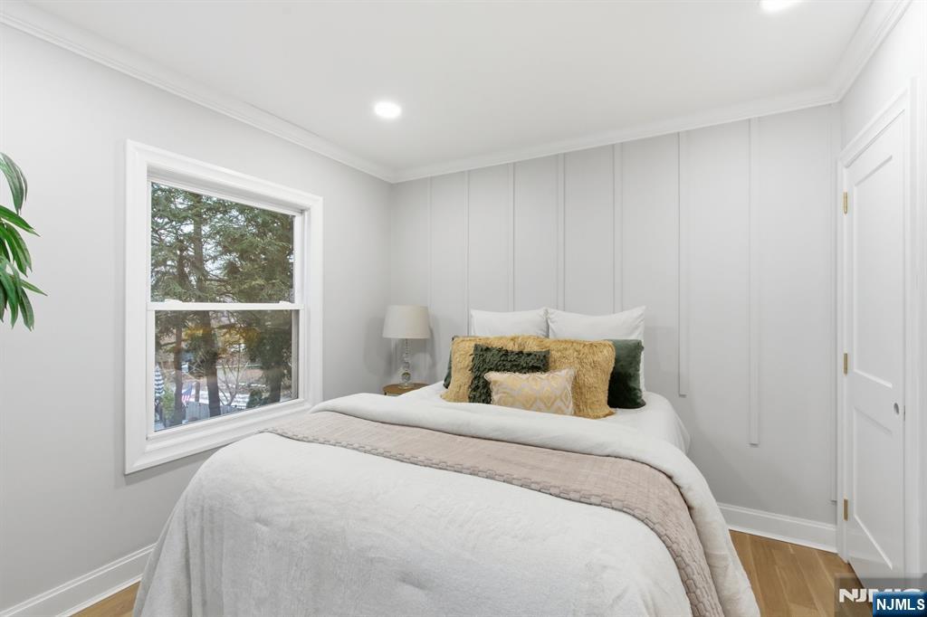 180 Crescent Avenue, Leonia, NJ, 07605