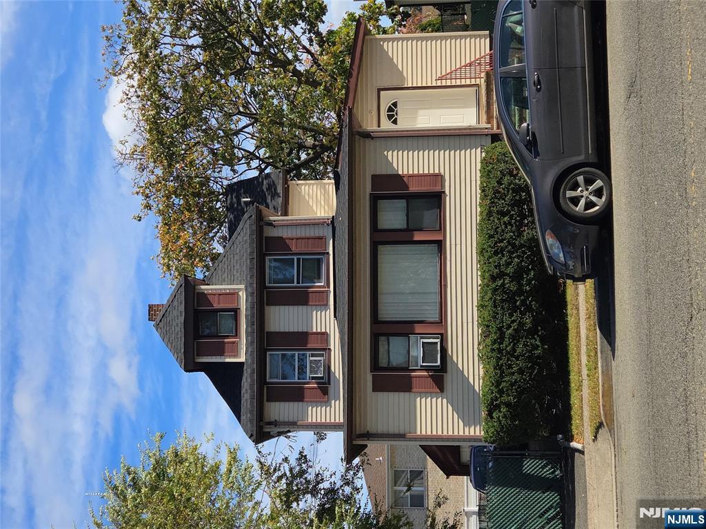 Homes for sale in Elmwood Park, NJ | 381 Mola Blvd, Elmwood Park, NJ 07407 | MLS# 26000347