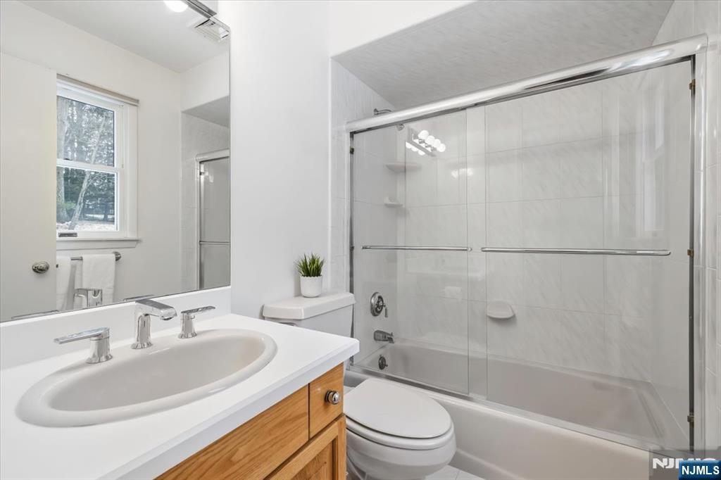 117 Van Riper Lane, Woodcliff Lake, NJ, 07677