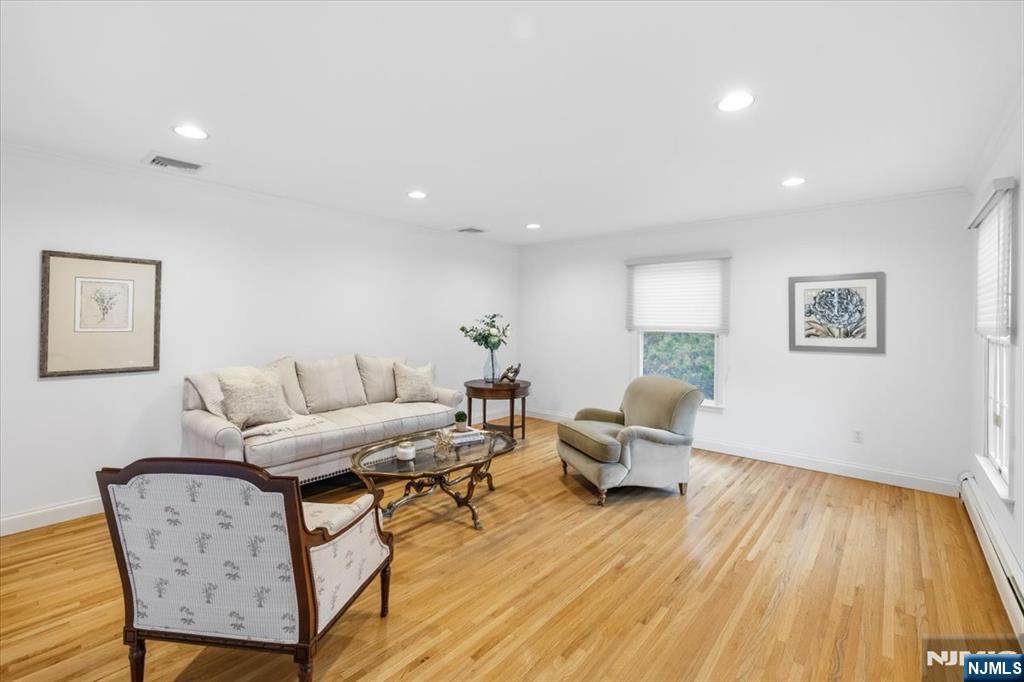 117 Van Riper Lane, Woodcliff Lake, NJ, 07677