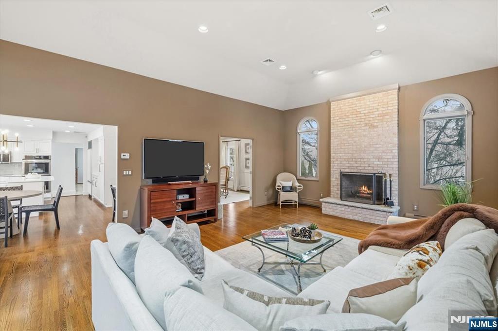 117 Van Riper Lane, Woodcliff Lake, NJ, 07677