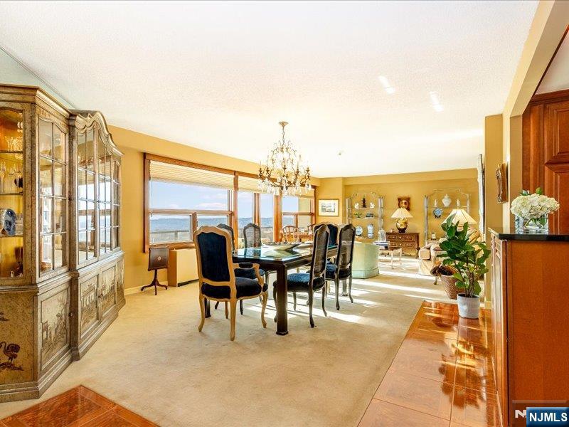 2000 Linwood Avenue, Fort Lee, NJ, 07024