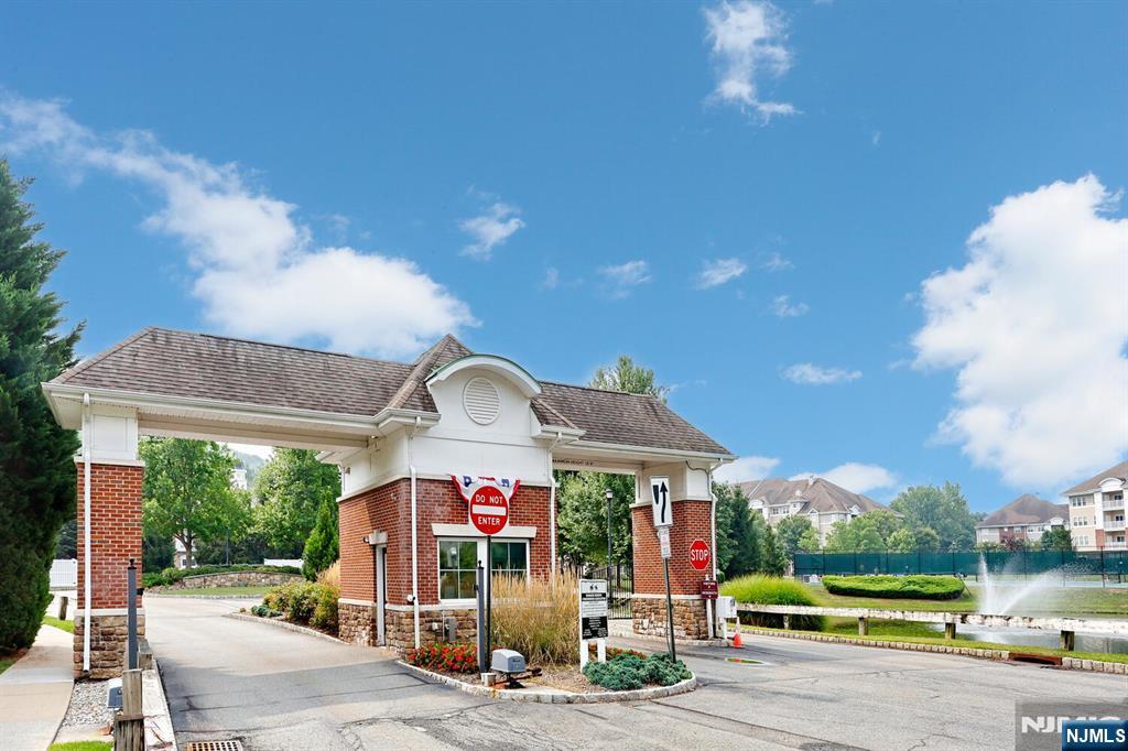 Homes for sale in Wanaque, NJ | 3214 Warrens Wy, Wanaque, NJ 07465 | MLS# 26000562
