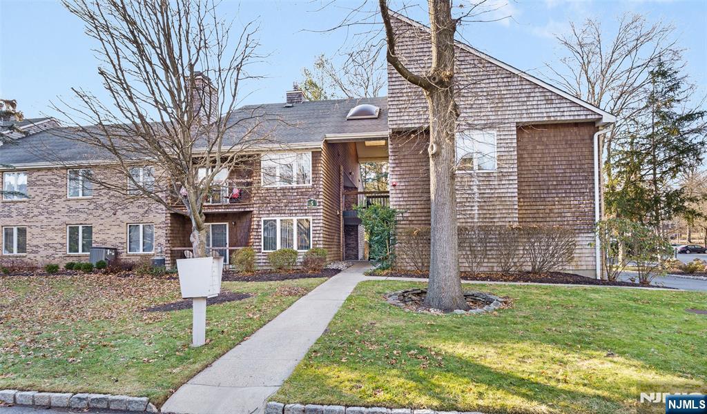 Homes for sale in Little Falls, NJ | 5 Tulip Crescent #1C, Little Falls, NJ 07424 | MLS# 26000567