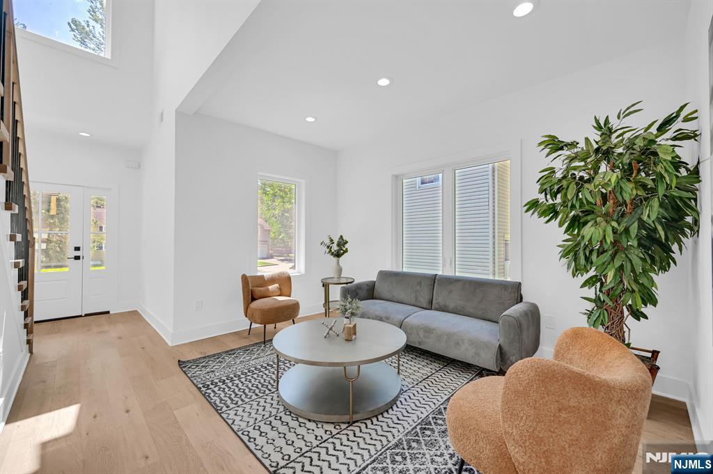 Homes for sale in Livingston, NJ | 25 Wardell Rd, Livingston, NJ 07039 | MLS# 26000625