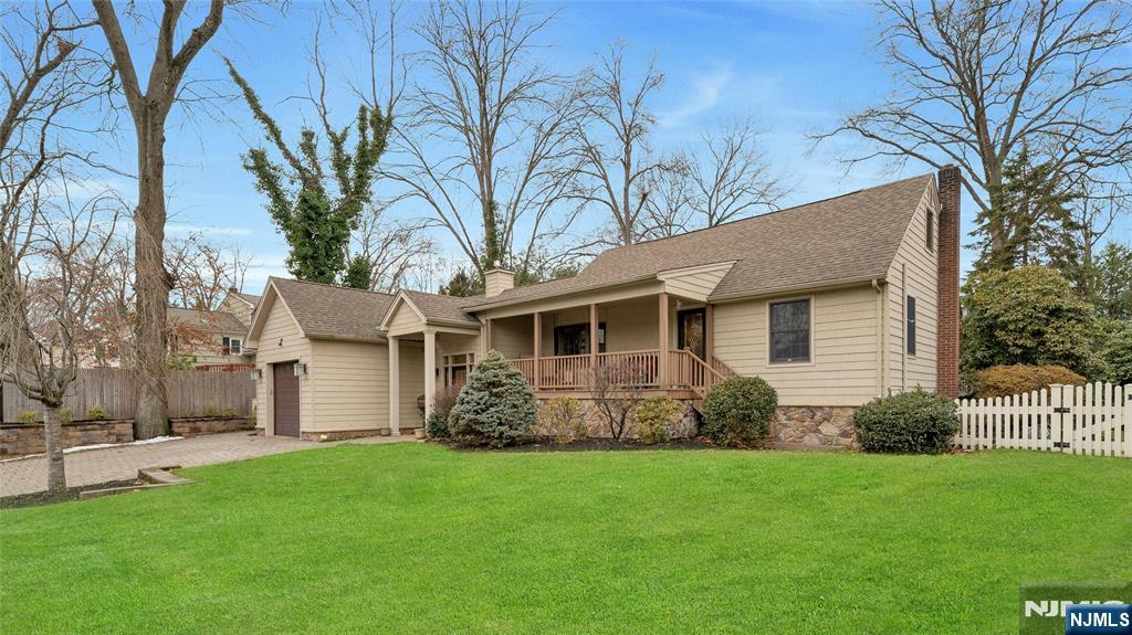 Homes for sale in Twp Of Washington, NJ | 460 Maple Ave, Twp Of Washington, NJ 07676 | MLS# 26000645