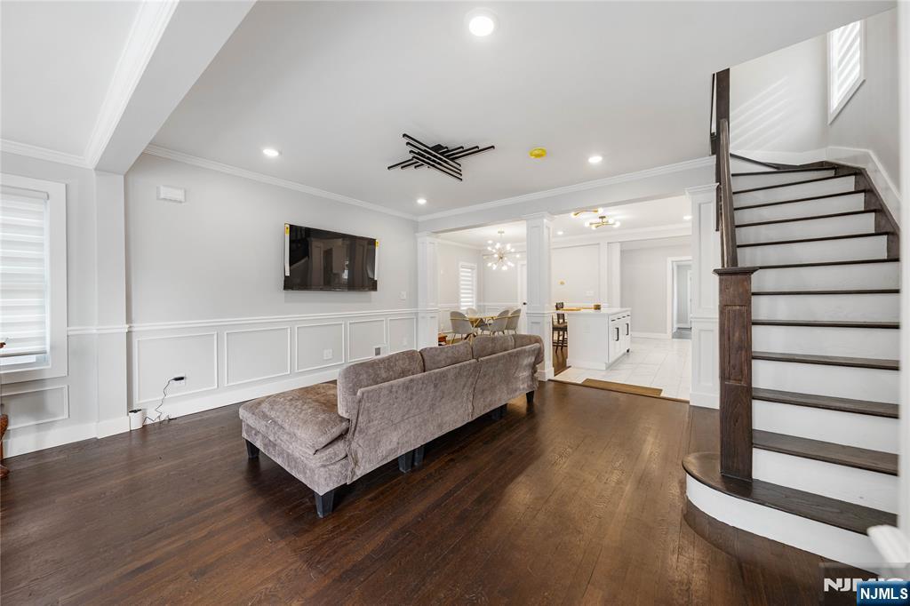 Homes for sale in Lyndhurst, NJ | 207 Post Ave, Lyndhurst, NJ 07071 | MLS# 26000646