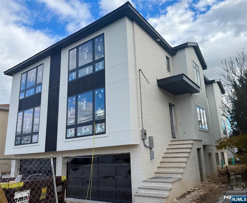 Homes for sale in Palisades Park, NJ | 332 12th St #B, Palisades Park, NJ 07650 | MLS# 26000667