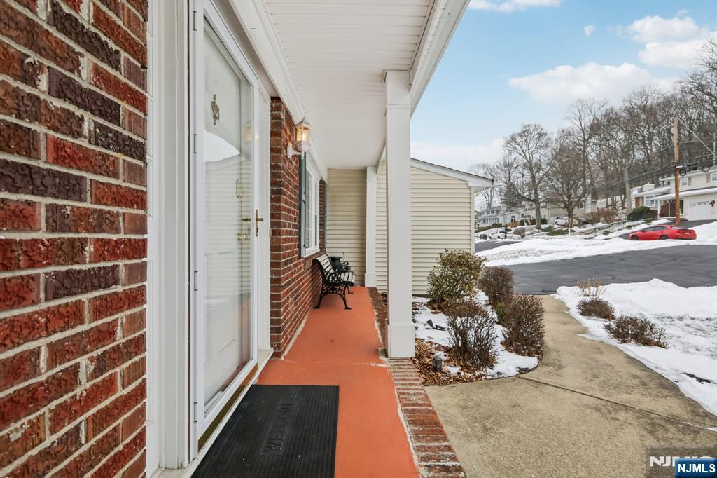 Homes for sale in Roxbury Township, NJ | 29 Joyce Dr, Roxbury Township, NJ 07876 | MLS# 26000706